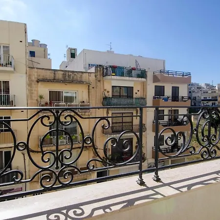 Bright In Apartament *